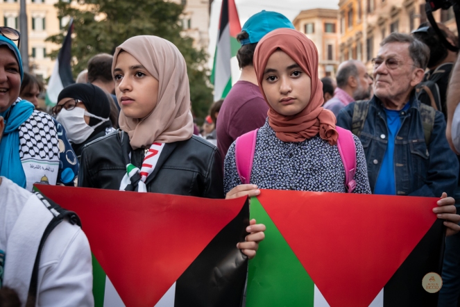 Roma per la Palestina. Piazza Vittorio, 13 Ottobre. (Reportage fotografico)