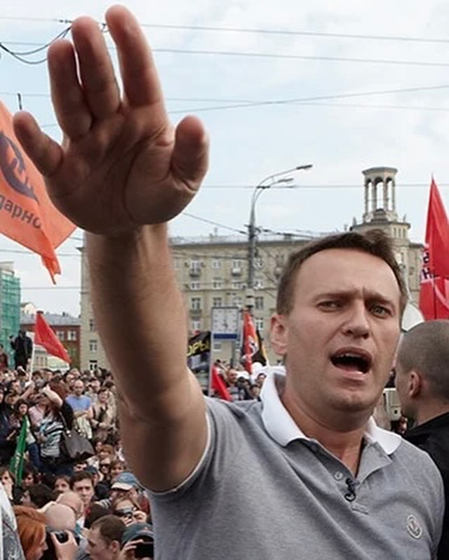 Morte di Navalny: l’ennesimo feticcio occidentale.